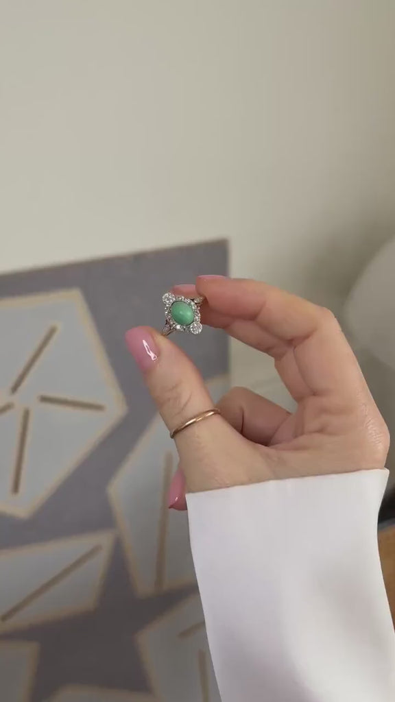 Bague Belle Epoque Turquoise Entourage Diamants 0.75 Ct sur Or Jaune et Platine