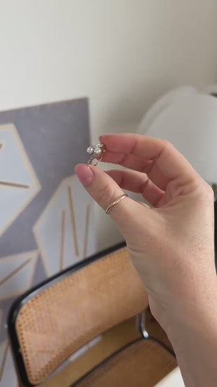 Bague Ancienne Toi et Moi Diamants sur Or Jaune et Platine