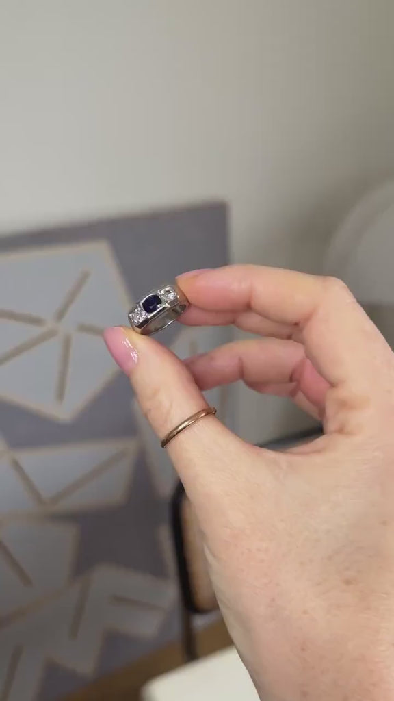 Louis Heissler Bague Chevalière Art Deco Saphir et Diamants sur Platine