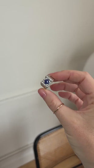 Bague Art Déco Saphir et Diamants sur Or Blanc et Platine