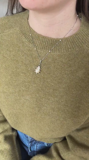 Collier Art Déco Pendentif Goutte Perle & Diamants sur Or et Platine