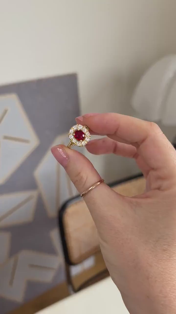 Bague Marguerite Spinelle Entourage Diamants sur Or Jaune