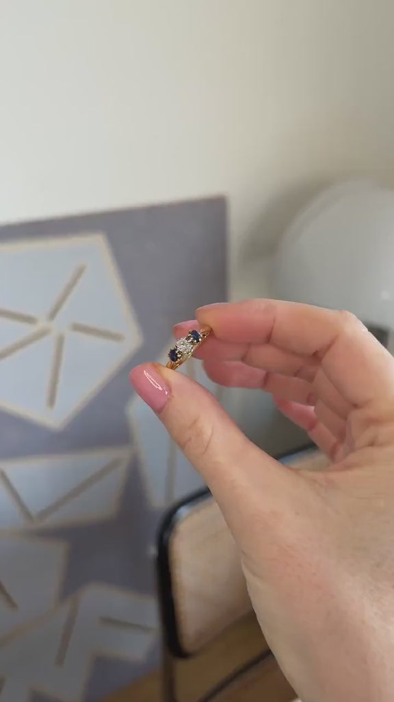 Bague Alliance Jarretière Ancienne  Saphirs et Diamants sur Or et Platine