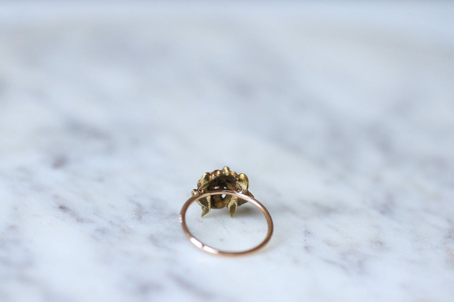 Bague ancienne chimère or et diamant - Galerie Pénélope