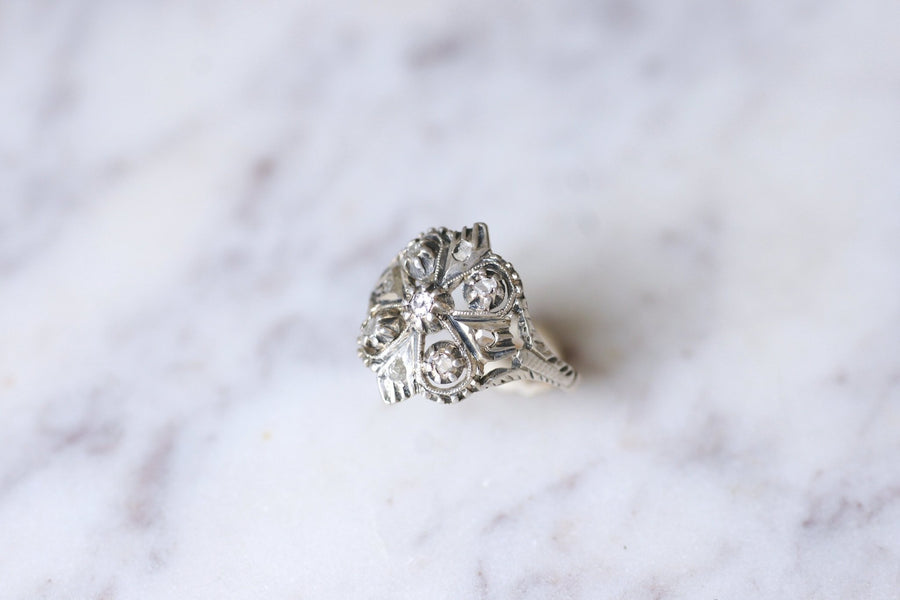 Bague ancienne en or et argent ornée de diamants - Galerie Pénélope