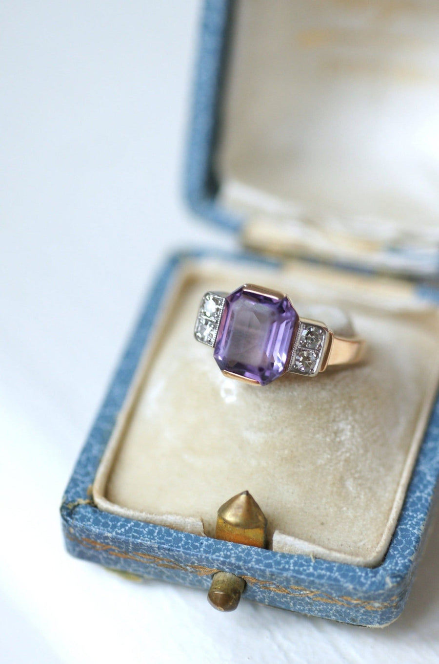 Bague Art Déco améthyste et diamants - Galerie Pénélope