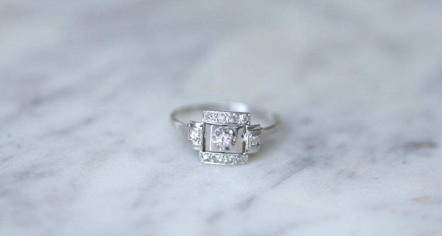 Bague Art Deco carrée diamants - Galerie Pénélope