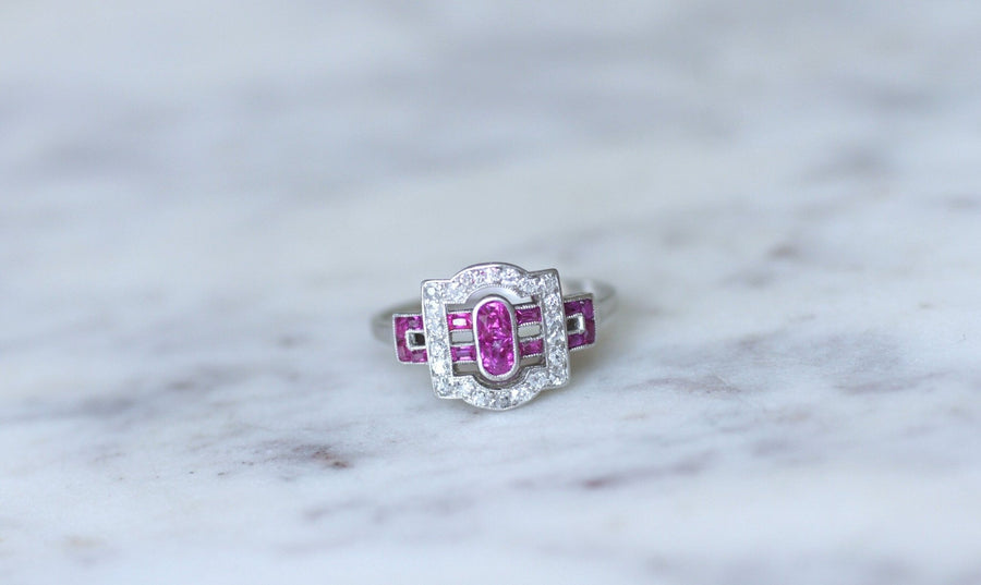 Bague Art Deco diamants et rubis calibrés - Galerie Pénélope