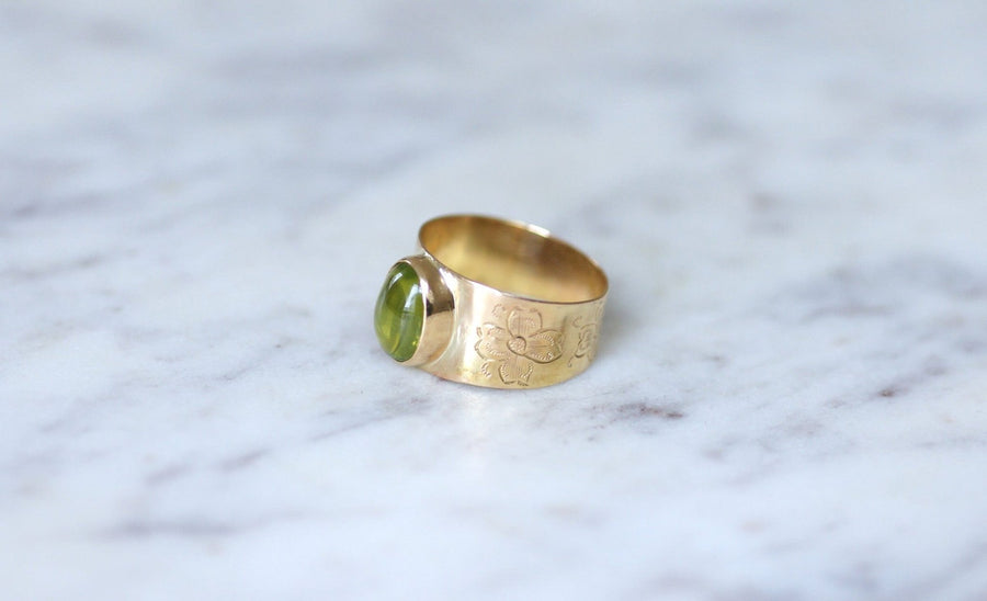 Bague bandeau or rose et cabochon péridot - Galerie Pénélope