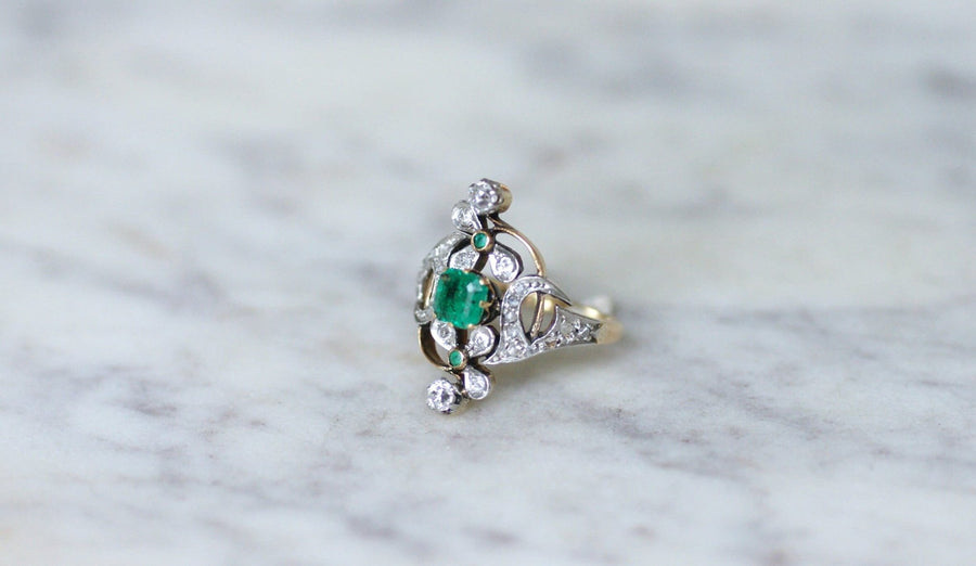 Bague Belle Epoque fleur émeraude et diamant - Galerie Pénélope