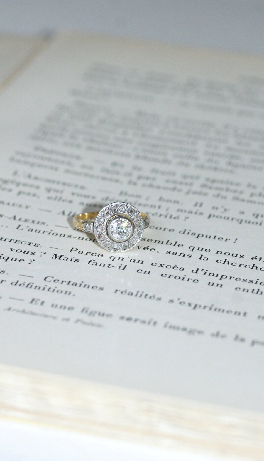 Bague cible ronde diamants - Galerie Pénélope