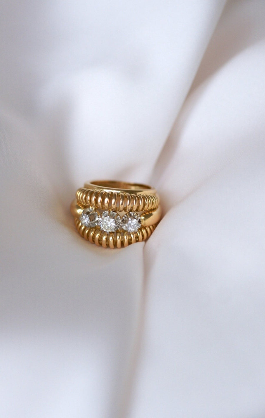 Bague fil vintage or rose diamants - Galerie Pénélope
