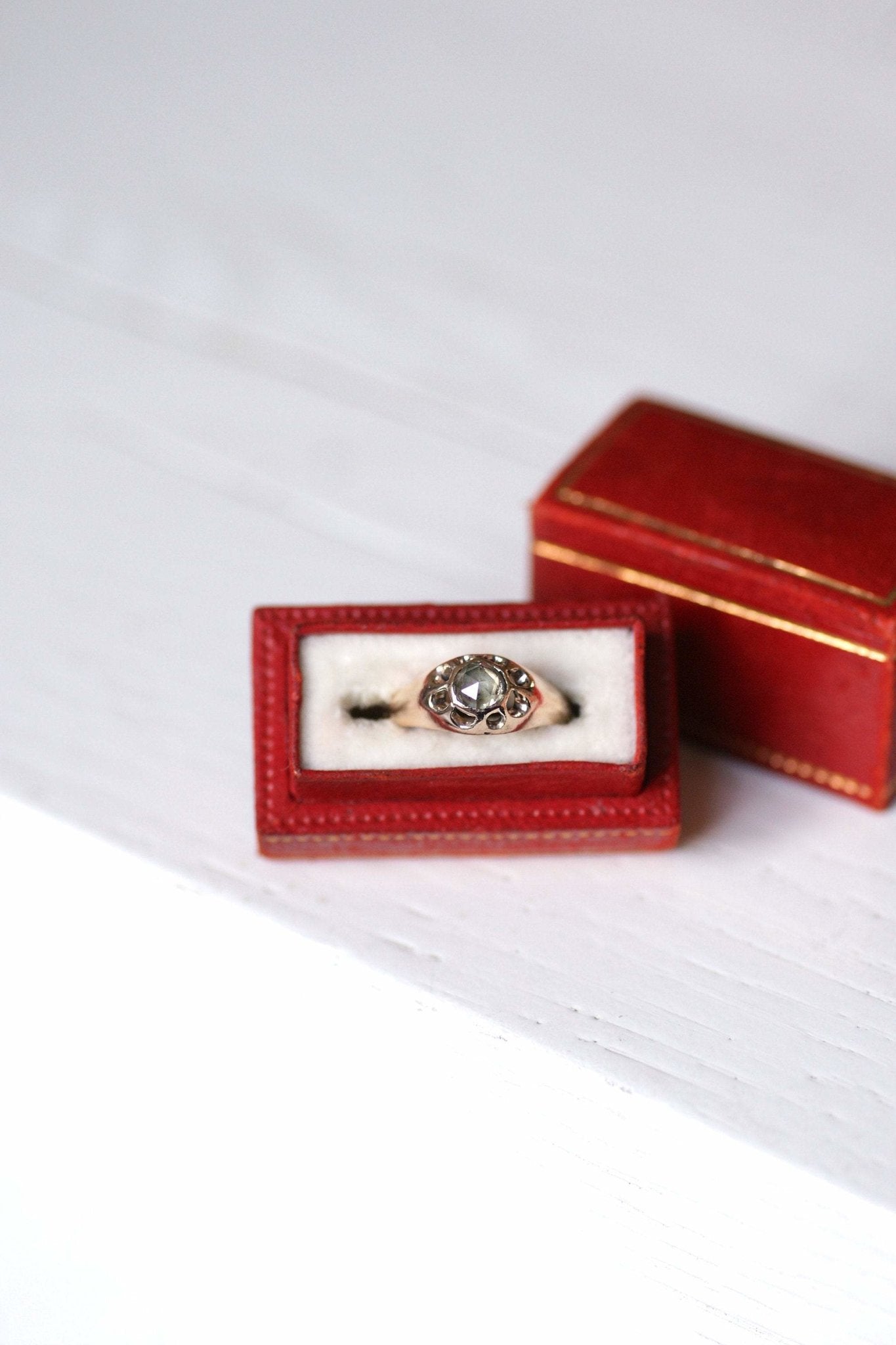 BOITIER PAPILLON Volkswagen Passat Variant (3G5) 2015 04L131501M
