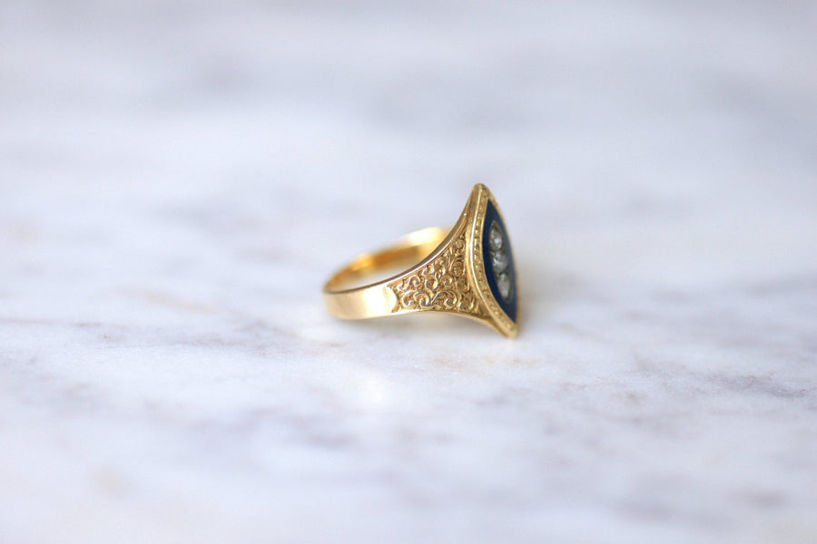 Bague marquise ancienne en or jaune et diamant sur émail bleu - Galerie Pénélope