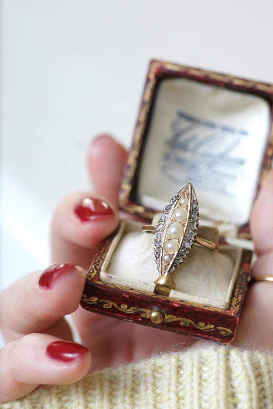 Bague marquise perles et diamants - Galerie Pénélope