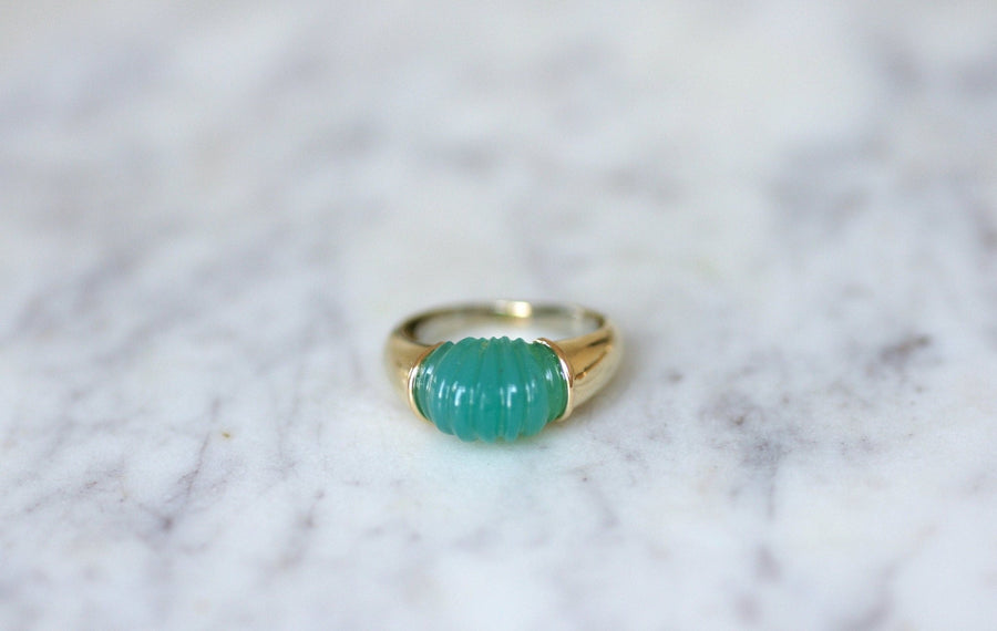 Bague or jaune et chrysoprase dôme godronné - Galerie Pénélope