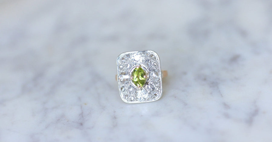 Bague rectangle, péridot et diamants - Galerie Pénélope