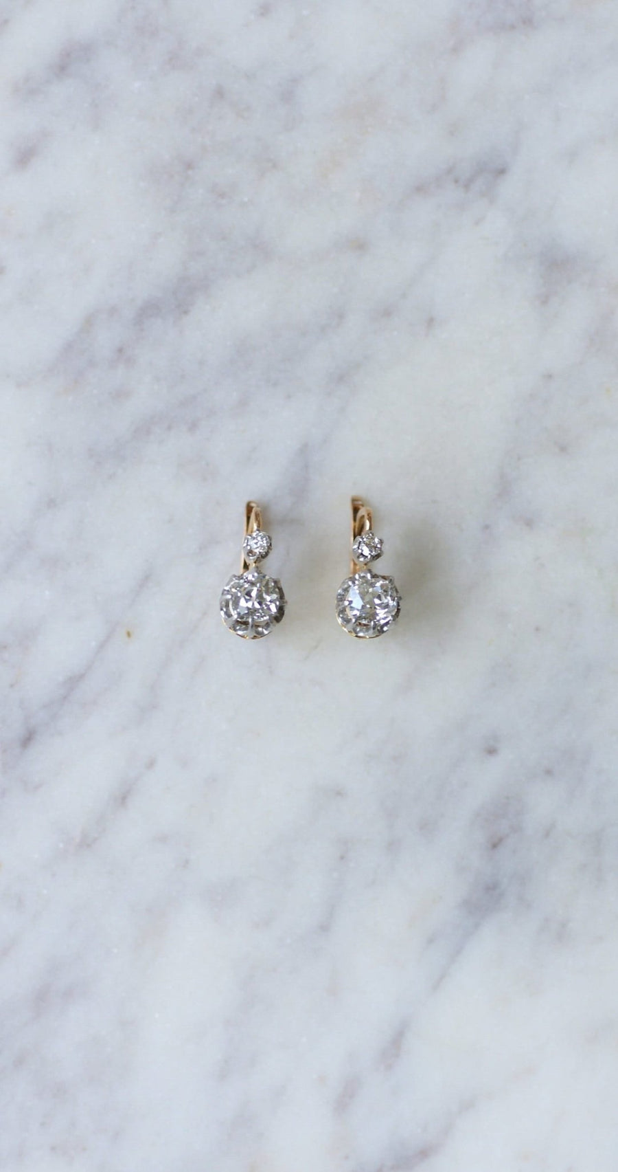 Boucles d'oreilles dormeuses anciennes diamants 1,10 Ct - Galerie Pénélope