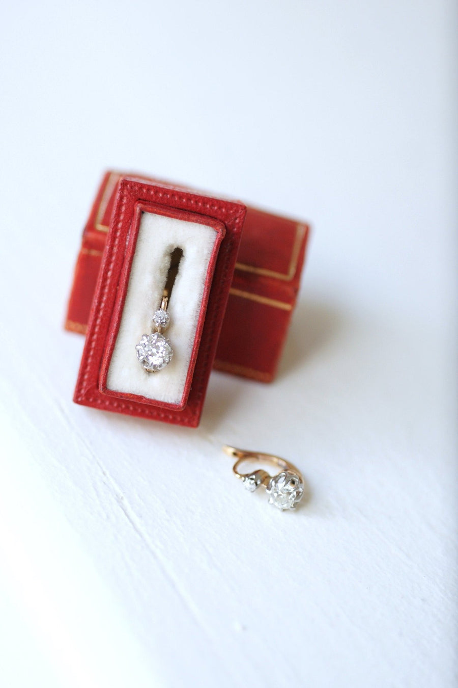 Boucles d'oreilles dormeuses diamants 0,85 Ct - Galerie Pénélope
