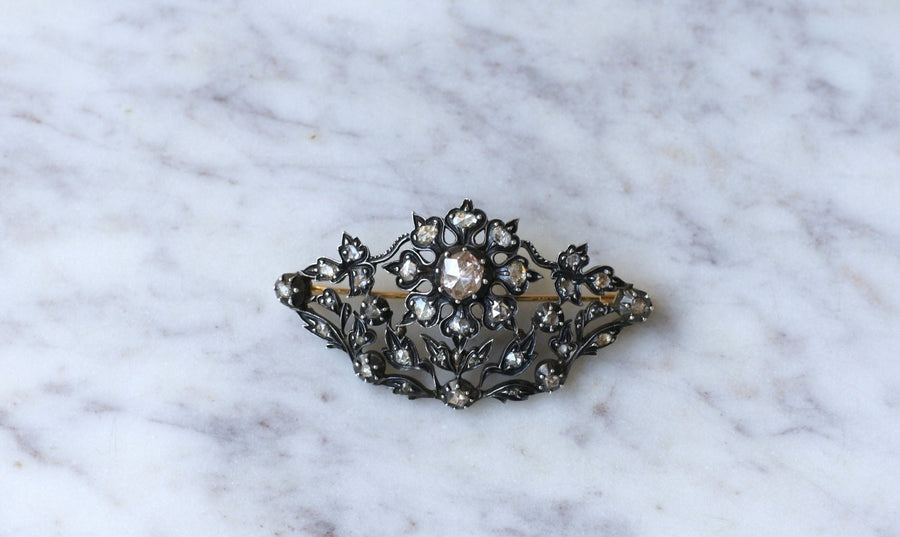 Broche ancienne fleur diamants - Galerie Pénélope
