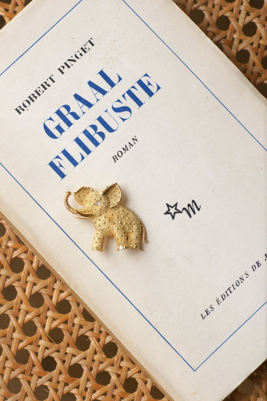 Broche éléphant vintage or amati - Galerie Pénélope