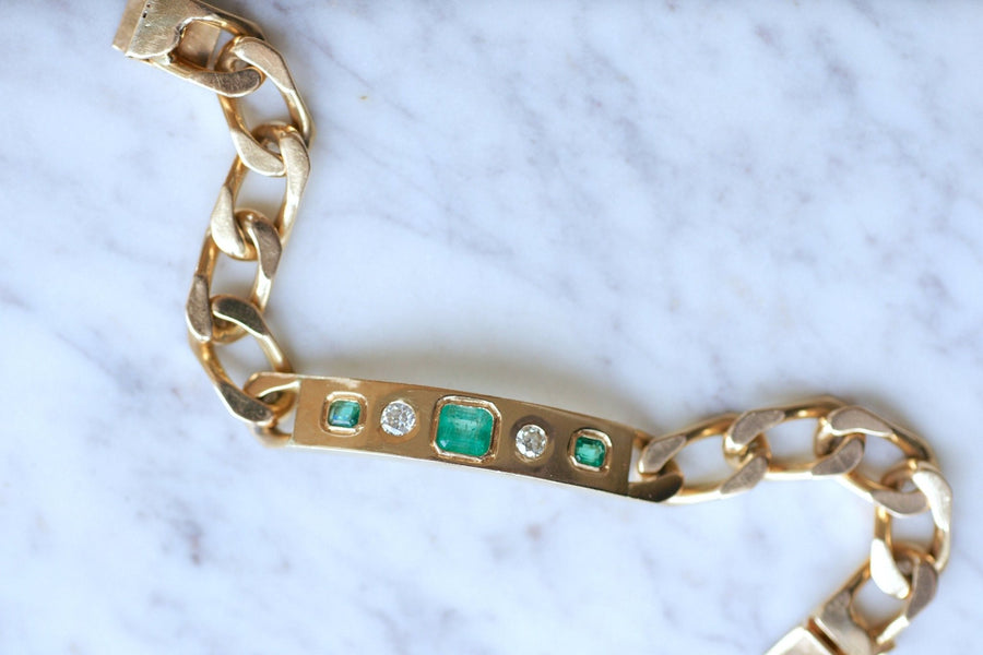 Large bracelet gourmette en or, émeraudes, et diamants - Galerie Pénélope