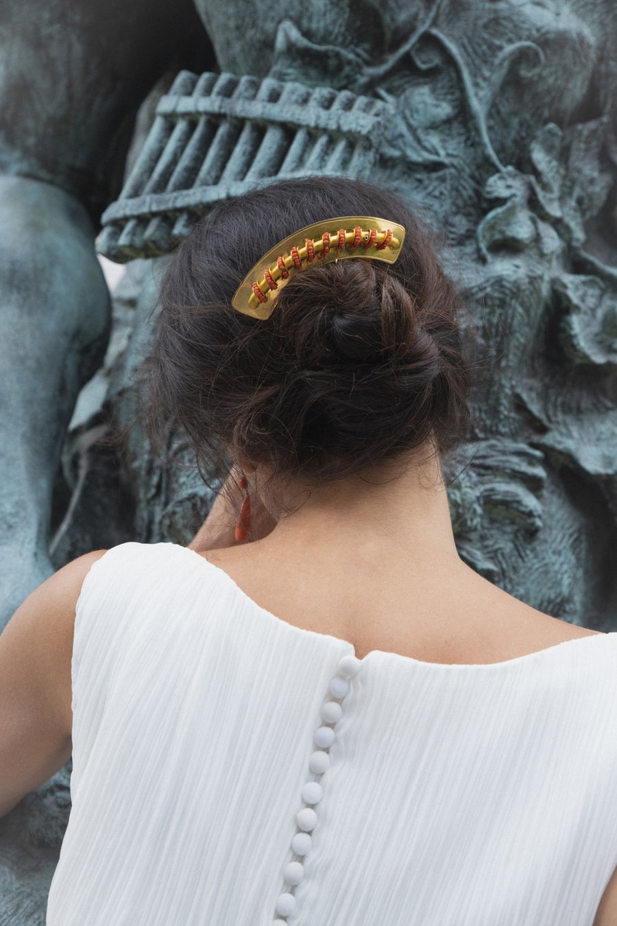 Peigne à cheveux ancien en corail - Galerie Pénélope