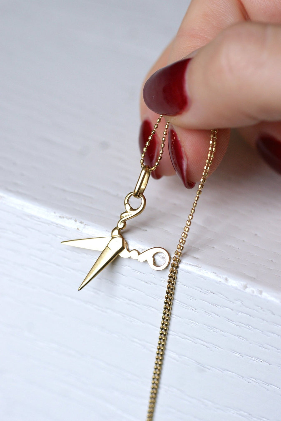 Pendentif charm vintage ciseaux en or jaune 18Kt - Galerie Pénélope