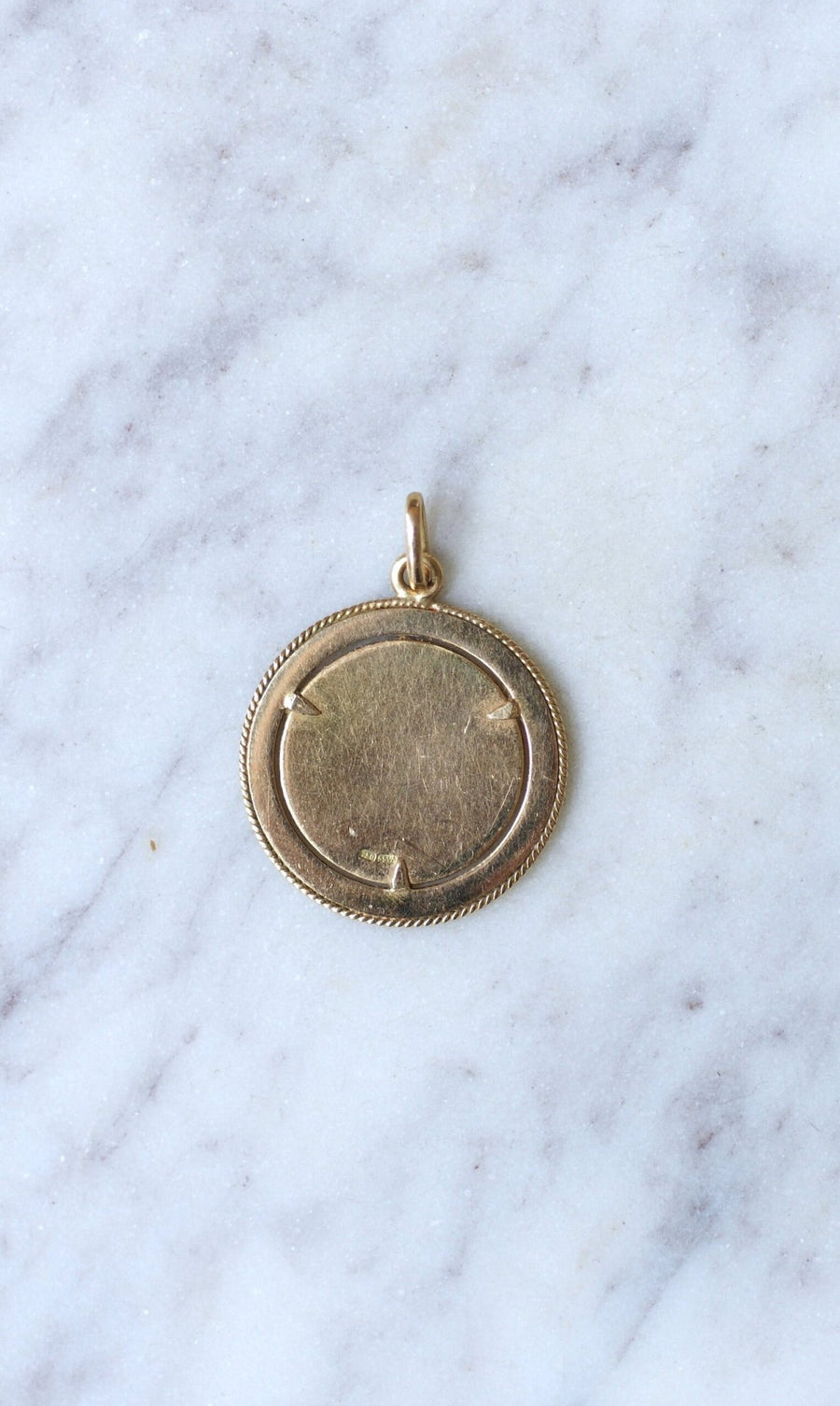 Pendentif médaille astrologique Verseau, or et émail - Galerie Pénélope