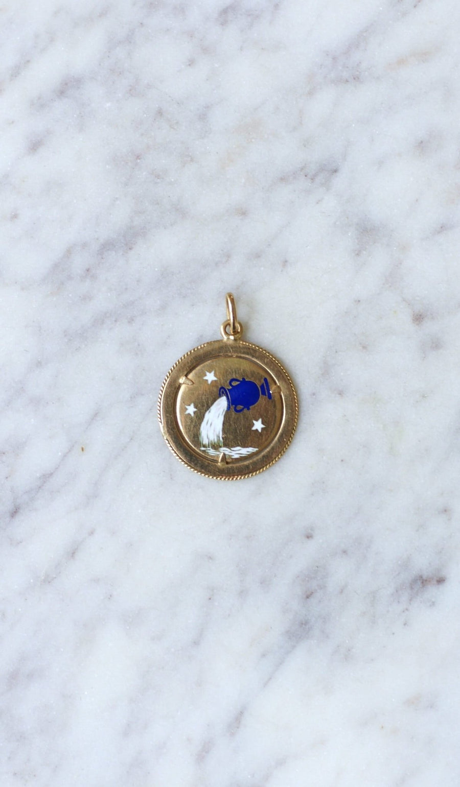 Médaille Signe Verseau en Argent Massif 925 - Pendentif Zodiaque Astrologie Homme Femme - Bijou Artisanal Style Antique, Cadeau Anniversaire - Canada Médaille Signe Verseau en Argent Massif 925 - Pendentif Zodiaque Astrologie Homme Femme - Bijou Artisanal Style Antique, Cadeau Anniversaire - Canada