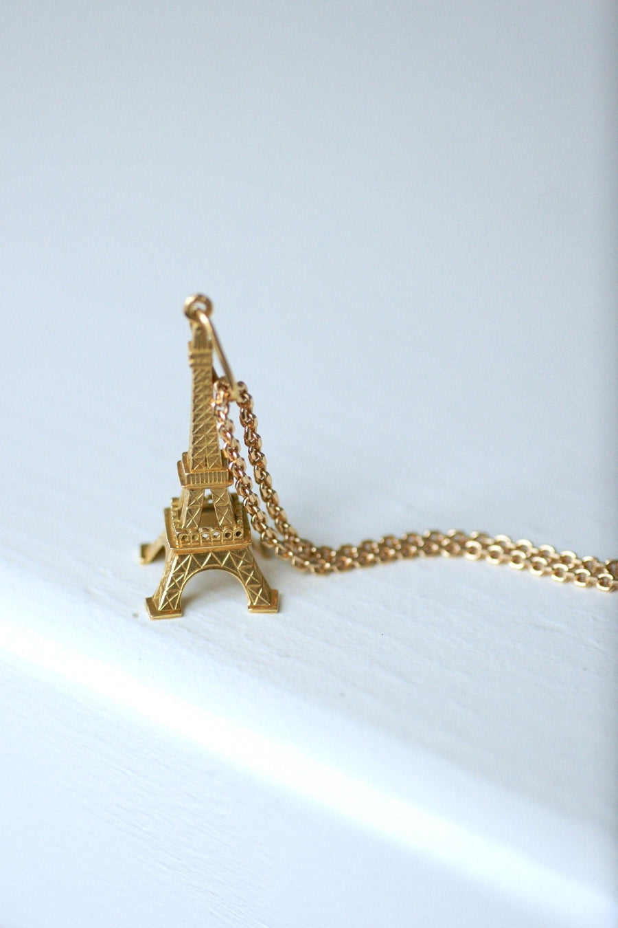 Pendentif vintage Tour Eiffel en or jaune - Galerie Pénélope