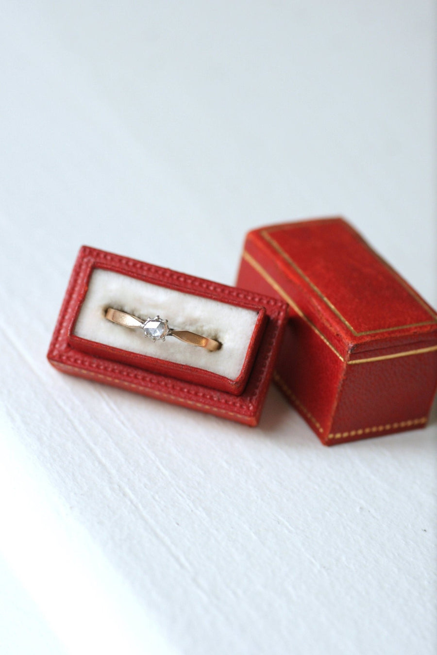 Solitaire diamant sur or rose et argent - Galerie Pénélope
